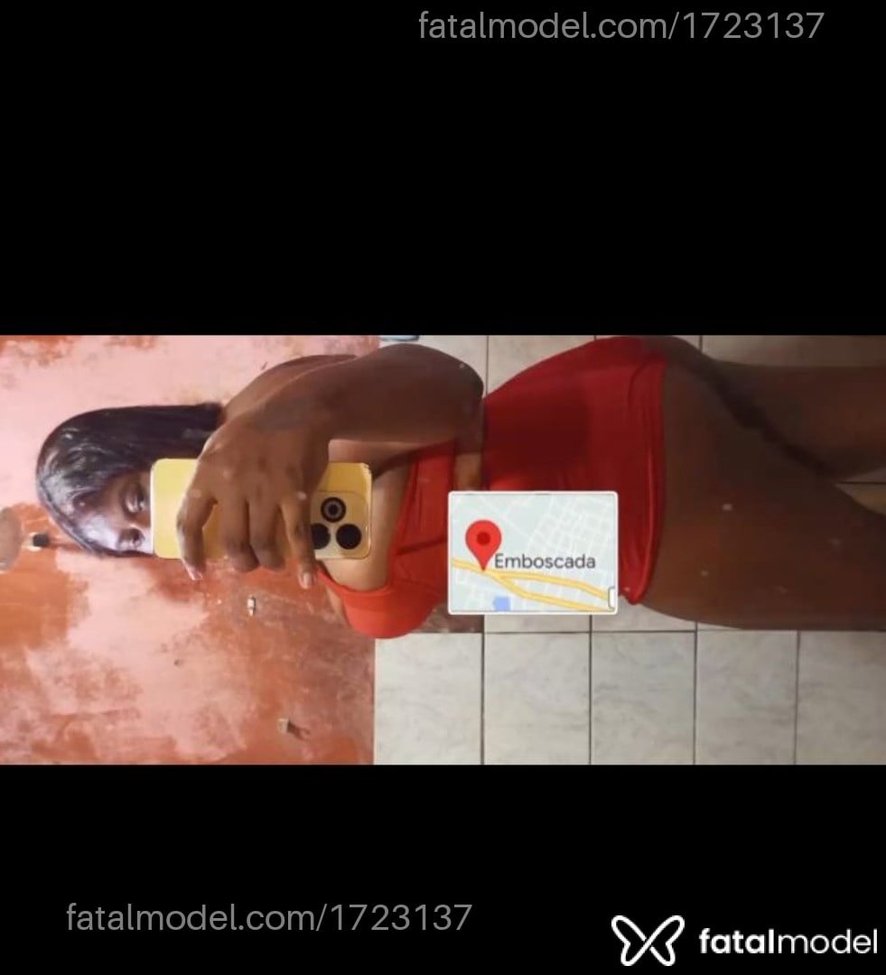 Acompanhante mulher morena (o) de olhos castanhos - Aninha Eiraus