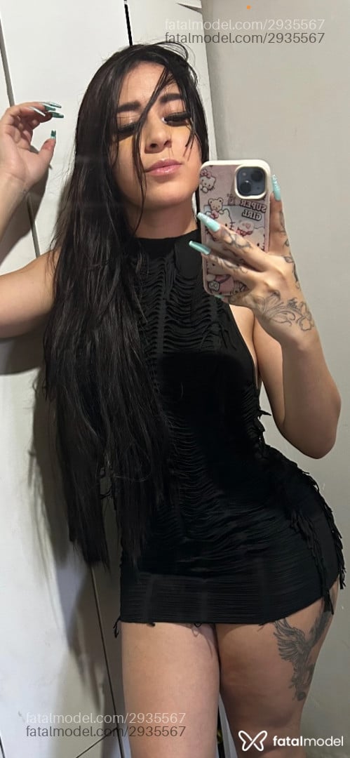 Acompanhante mulher morena (o) de olhos castanhos - Nickzinha