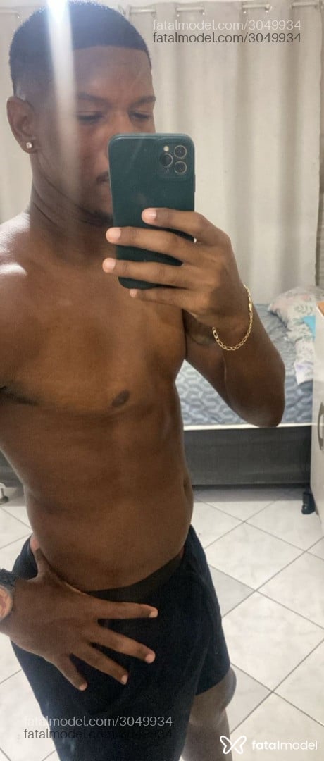 Acompanhante homem morena (o) de olhos pretos - Bbc Baiano