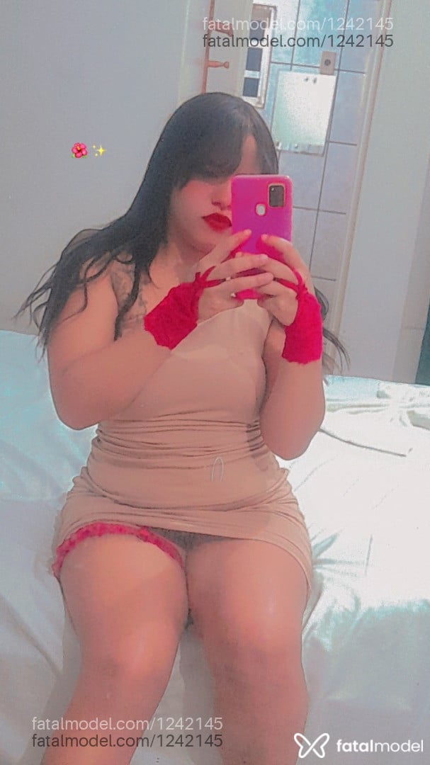 Acompanhante mulher morena (o) de olhos castanhos - Kethellyn Piensy