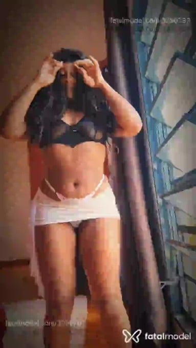 Acompanhante mulher morena (o) de olhos castanhos - Gisele Santos