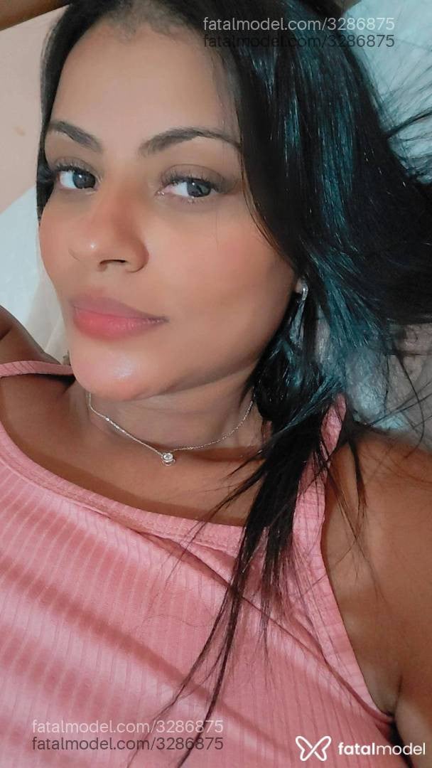 Acompanhante mulher morena (o) de olhos pretos - Jessy