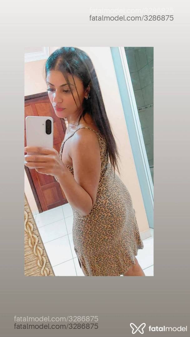 Acompanhante mulher morena (o) de olhos pretos - Jessy