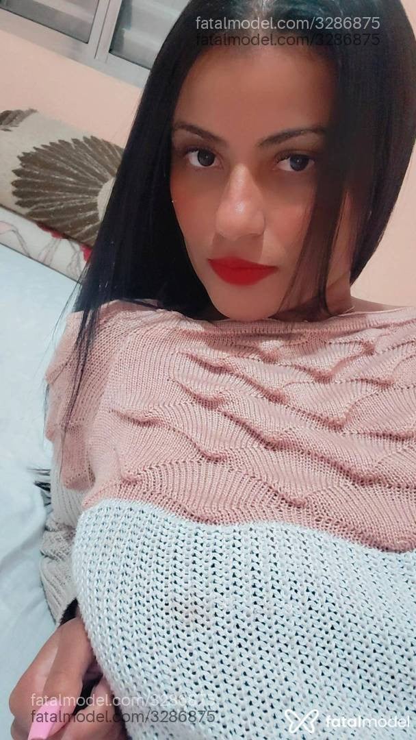 Acompanhante mulher morena (o) de olhos pretos - Jessy