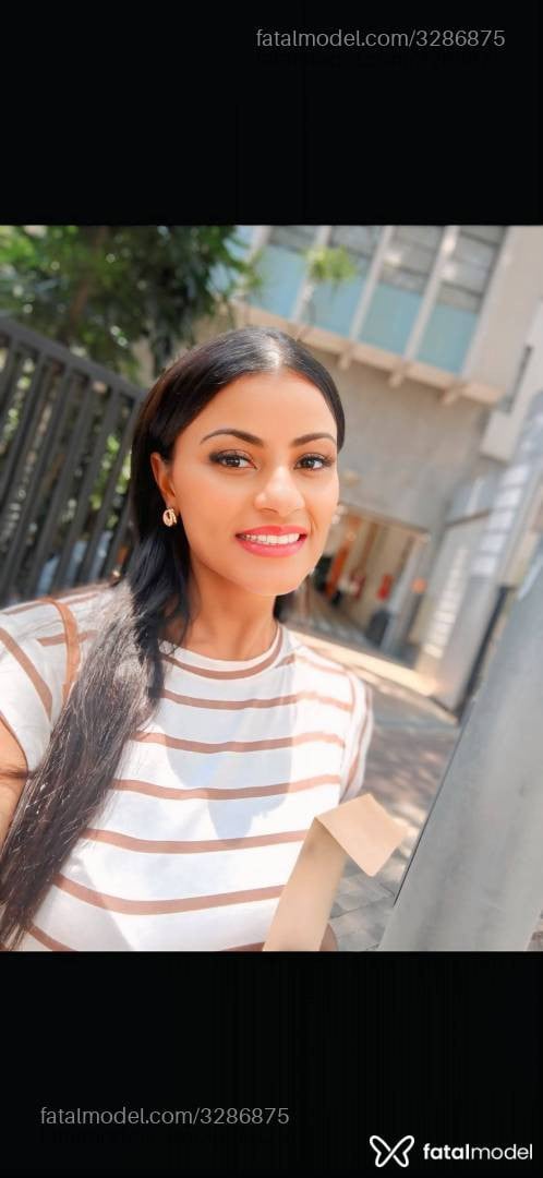 Acompanhante mulher morena (o) de olhos castanhos - Jessy