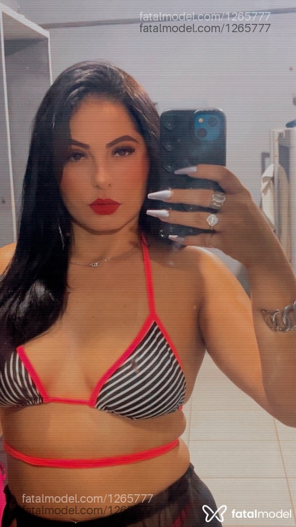 Acompanhante mulher morena (o) de olhos castanhos - Nathasha valeska