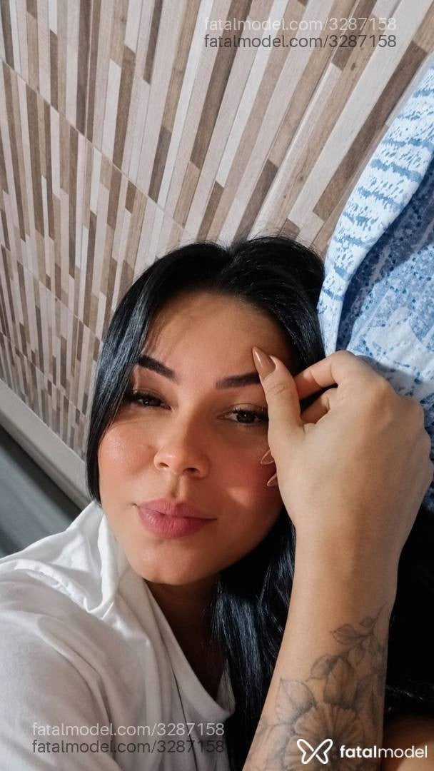 Acompanhante mulher morena (o) de olhos castanhos - Vanessa Dantas