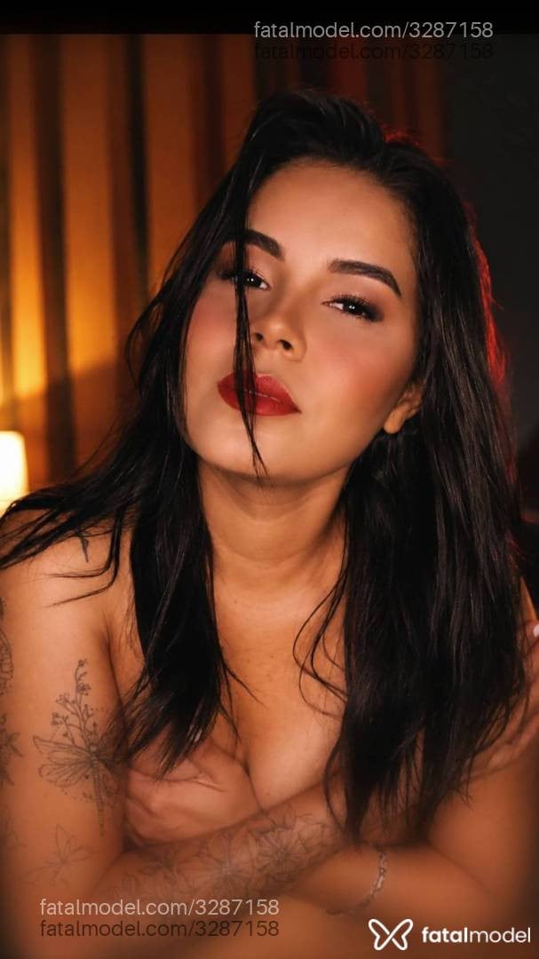 Acompanhante mulher morena (o) de olhos castanhos - Vanessa Dantas