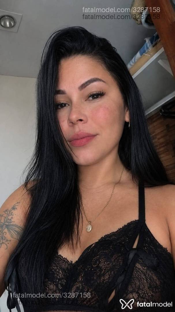 Acompanhante mulher morena (o) de olhos castanhos - Vanessa Dantas