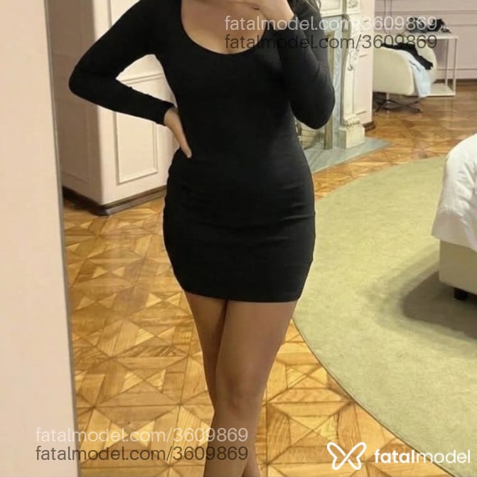 Acompanhante mulher com cabelo castanho de olhos pretos - Milena