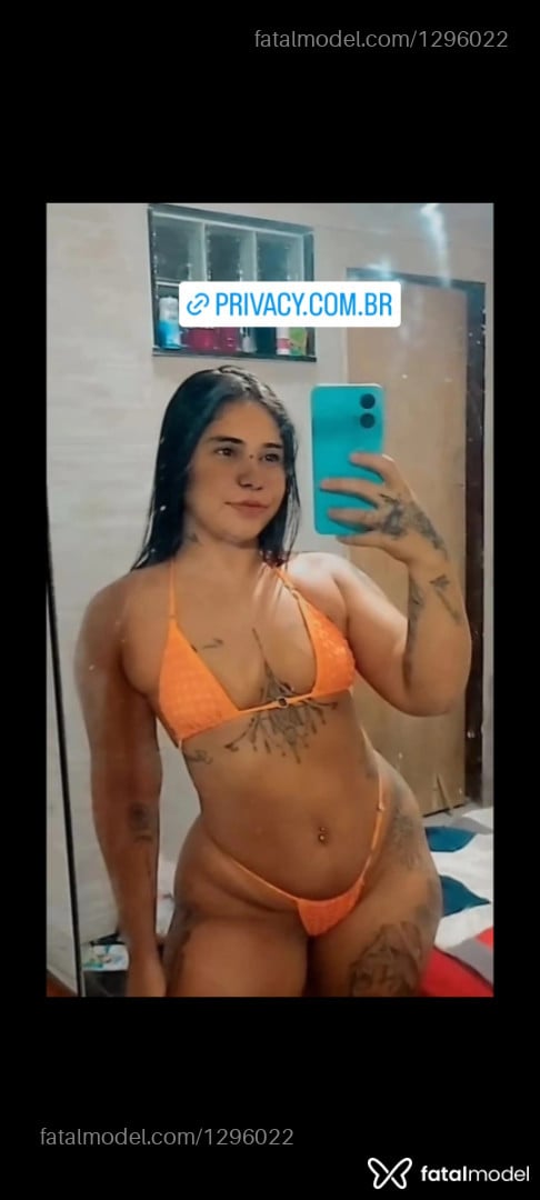 Acompanhante mulher morena (o) de olhos mel - Alice Maravilha