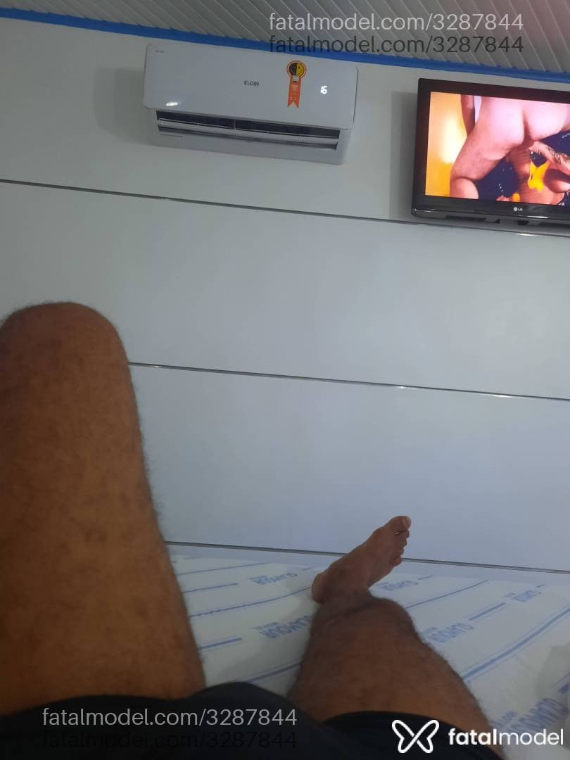 Acompanhante homem morena (o) de olhos castanhos - Andrews