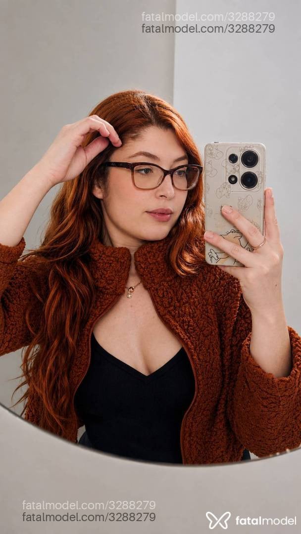 Acompanhante mulher ruiva (o) de olhos mel - Andressa Marchiori
