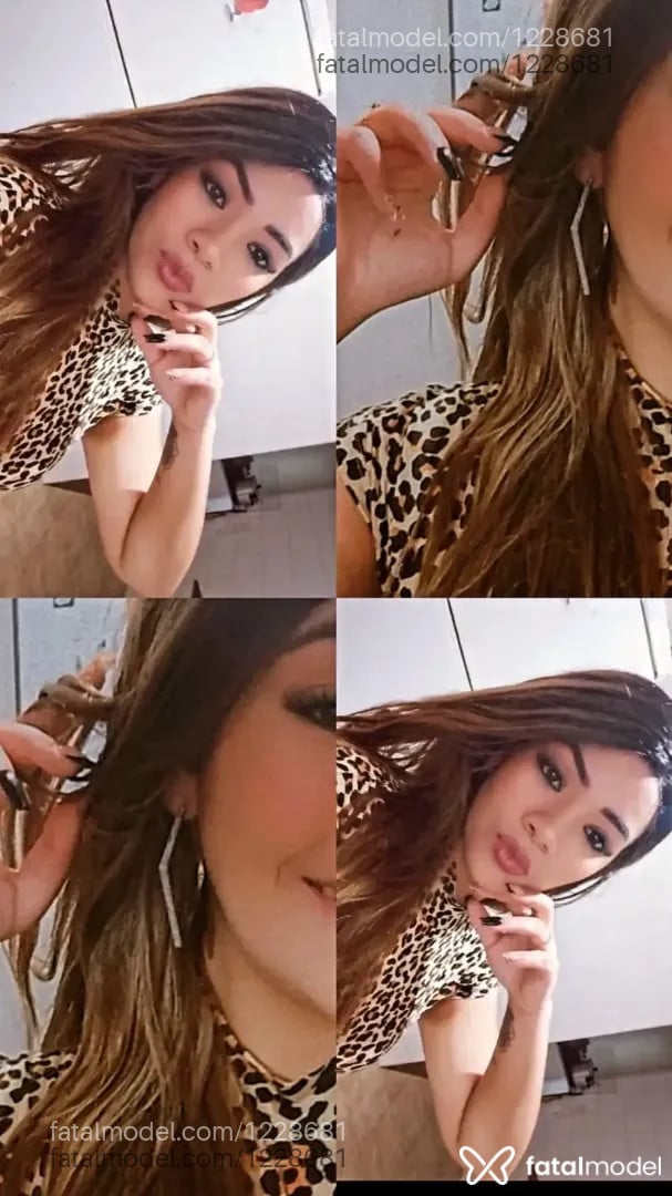 Acompanhante mulher loira (o) de olhos mel - ALEXIA