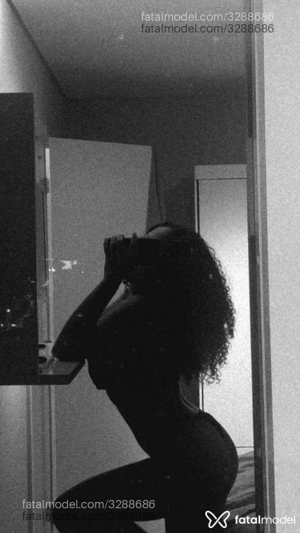 Acompanhante mulher morena (o) de olhos castanhos em São Paulo - Juliana