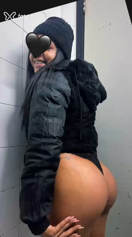 Acompanhante mulher morena (o) de olhos castanhos - Maitê Acompanhante mulher morena (o) de olhos castanhos - Maitê