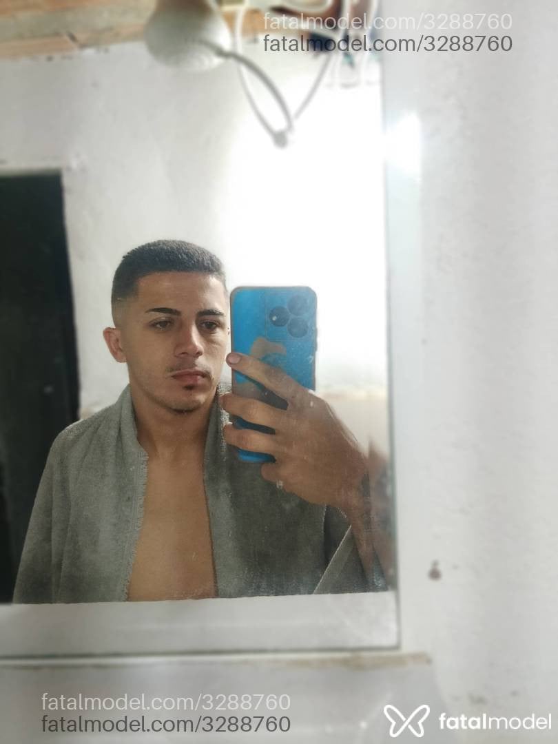Acompanhante homem loira (o) de olhos pretos em Belo Horizonte - Jovenir