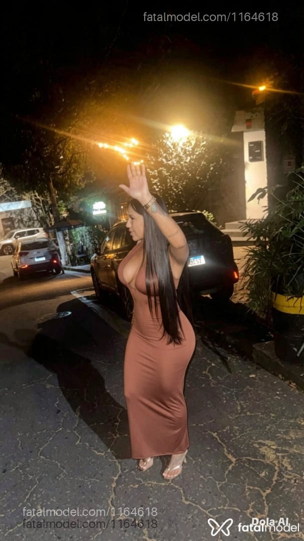 Acompanhante mulher morena (o) de olhos castanhos - Anny Ferrari