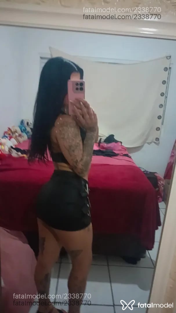 Acompanhante mulher morena (o) de olhos castanhos - Pequenagostosinha