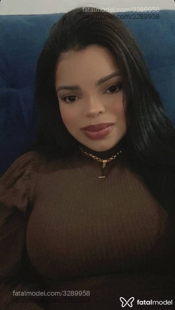 Acompanhante mulher morena (o) de olhos castanhos - Fabiana