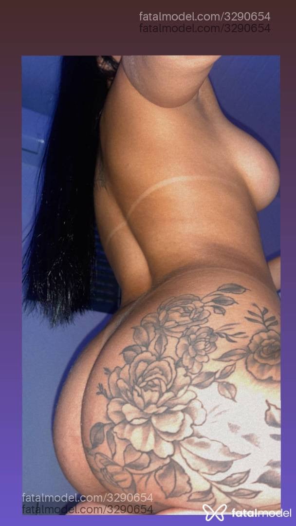 Acompanhante mulher morena (o) de olhos castanhos - Danielle Munhoz