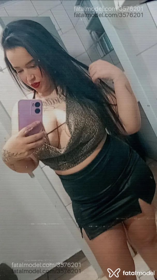 Acompanhante mulher morena (o) de olhos castanhos - Renata