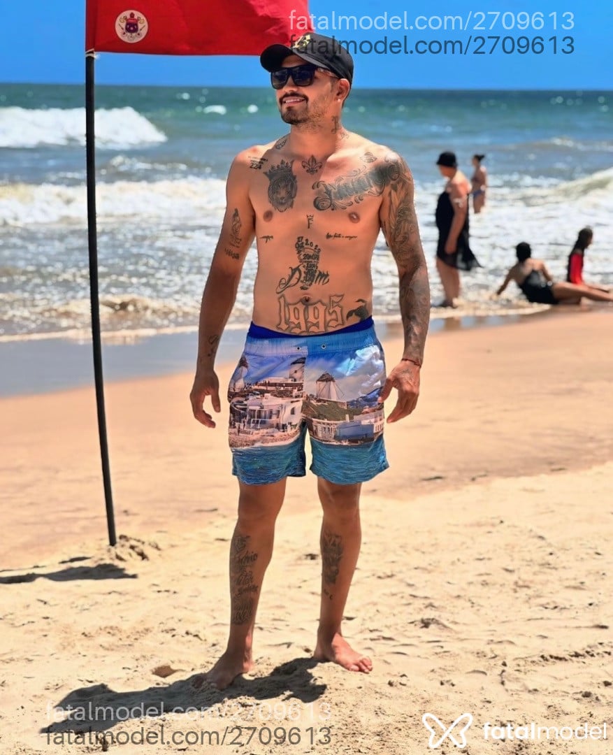 Acompanhante homem morena (o) de olhos castanhos - Rodrigo Soares