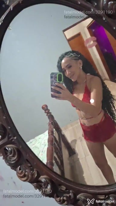 Acompanhante mulher morena (o) de olhos castanhos em Guaiçara Acompanhante mulher morena (o) de olhos castanhos em Guaiçara - Thias
