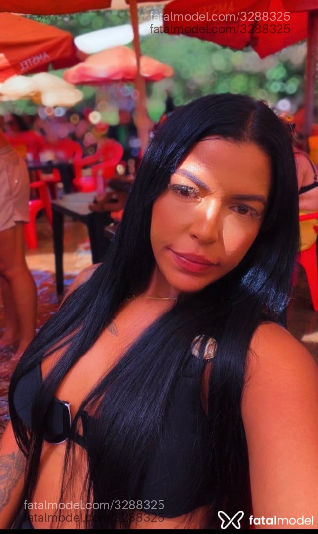 Acompanhante mulher morena (o) de olhos mel - Ângelique