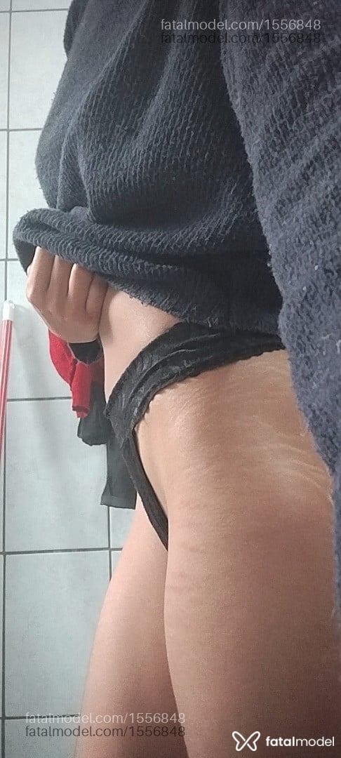 Acompanhante mulher morena (o) de olhos castanhos - Anônima