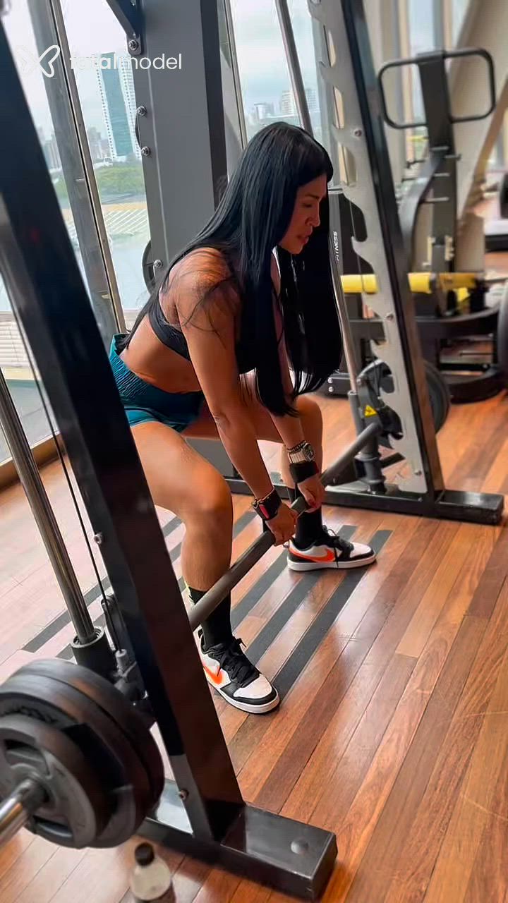 Acompanhante mulher morena (o) de olhos azuis em São Paulo - Bianca Tavares