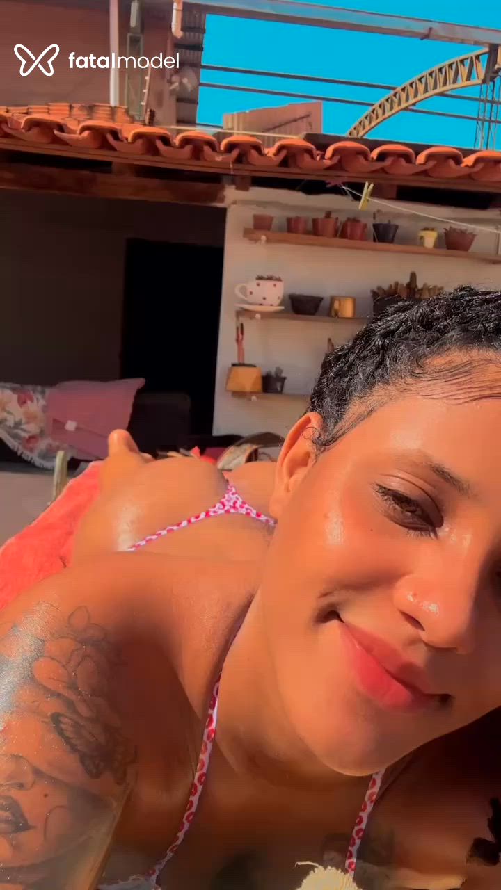 Acompanhante mulher morena (o) de olhos castanhos - Faby Acompanhante mulher morena (o) de olhos castanhos - Faby