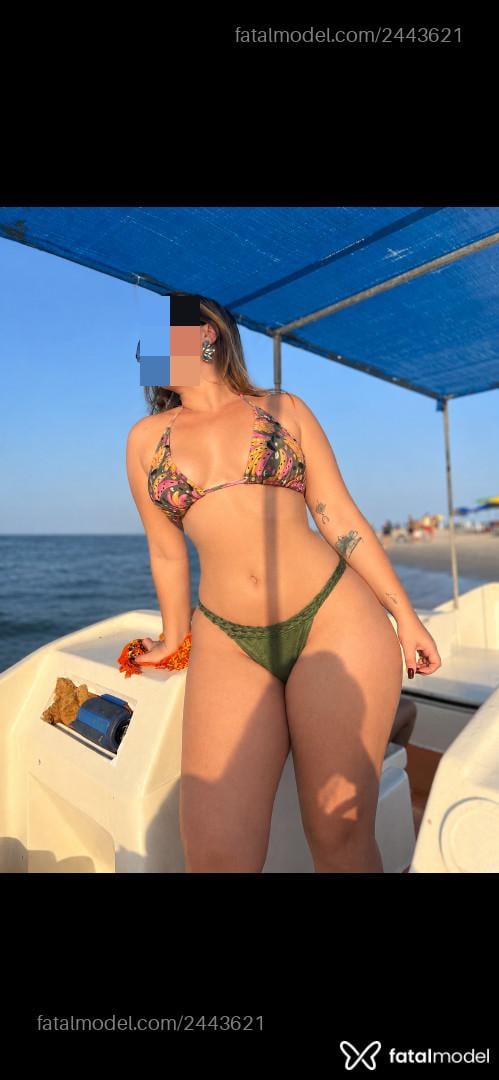 Acompanhante mulher loira (o) de olhos castanhos - Laura