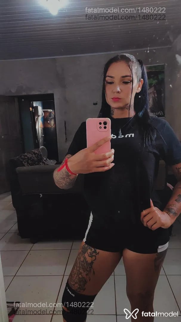 Acompanhante mulher morena (o) de olhos pretos - Andressa soares