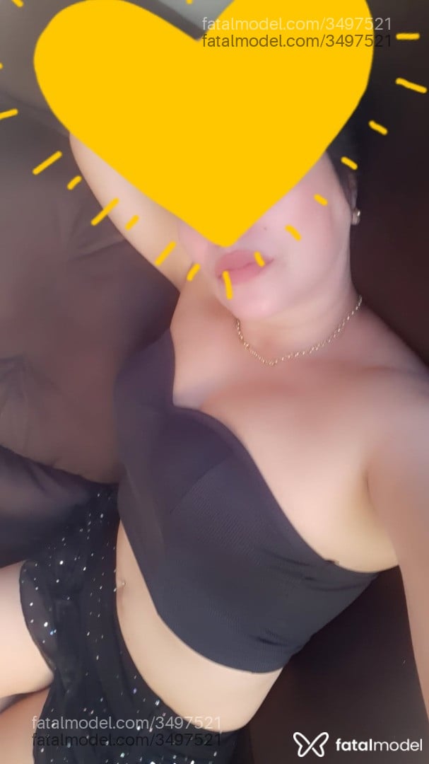 Acompanhante mulher morena (o) de olhos verdes - Mel
