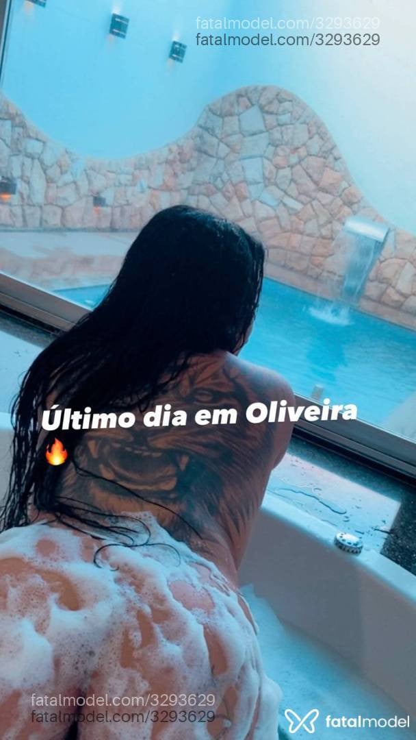 Acompanhante mulher morena (o) de olhos castanhos em Oliveira - Milena