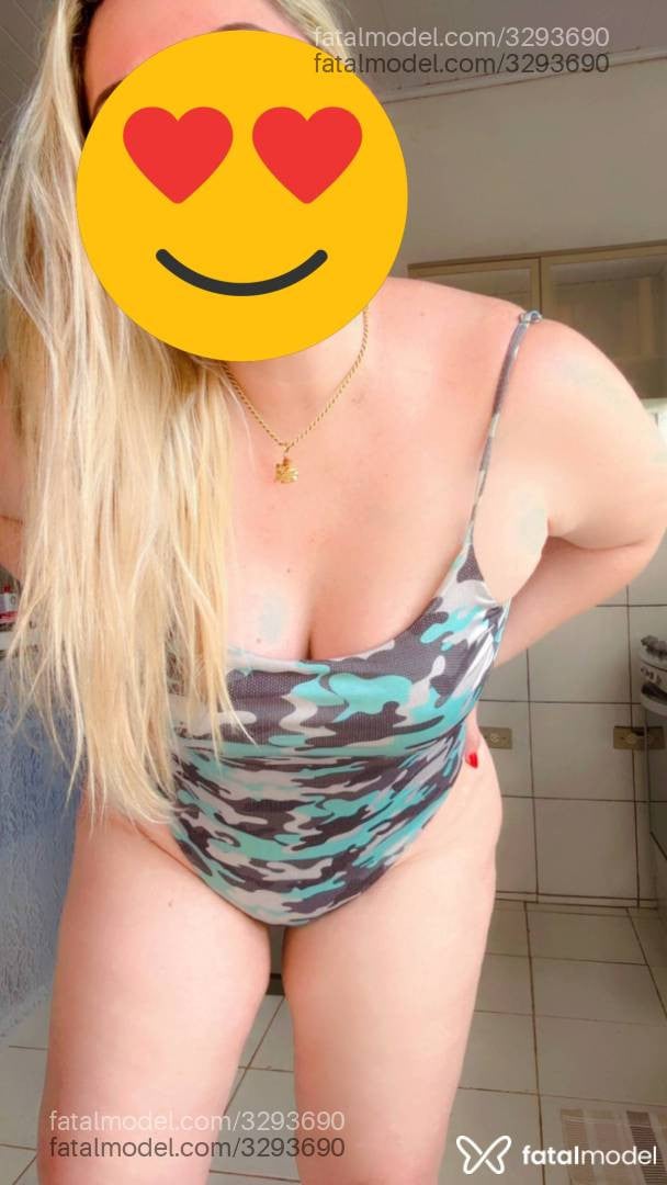 Acompanhante mulher loira (o) de olhos castanhos em Vilhena - Sol Alencar