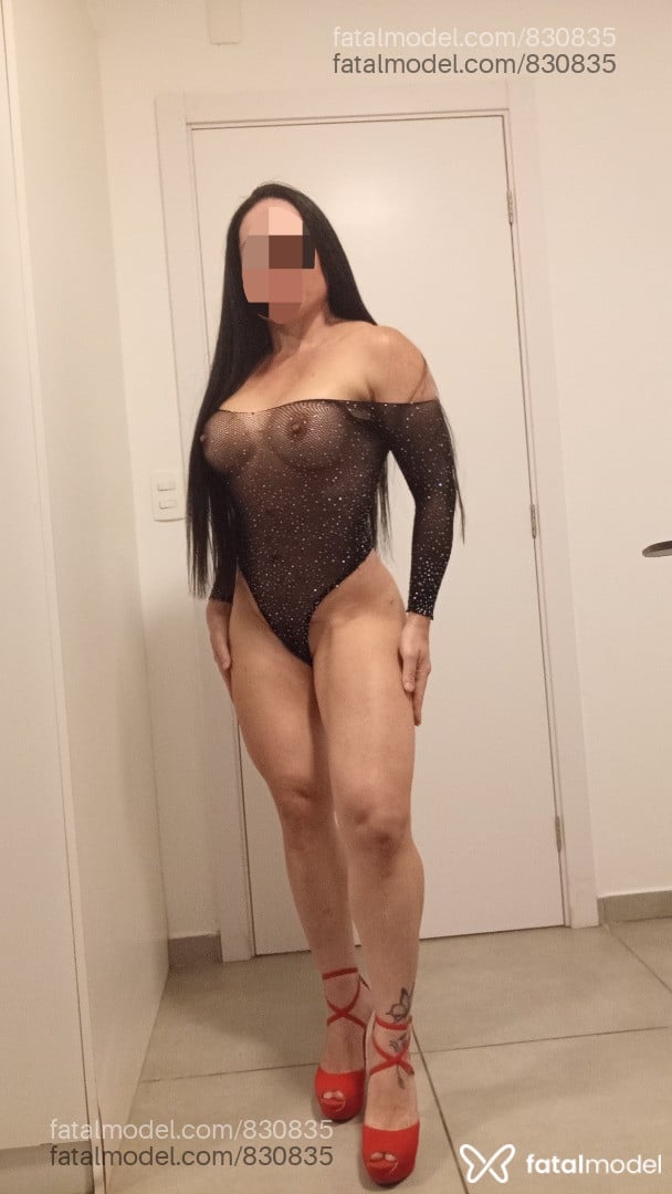 Acompanhante mulher morena (o) de olhos verdes - Amanda Rebello