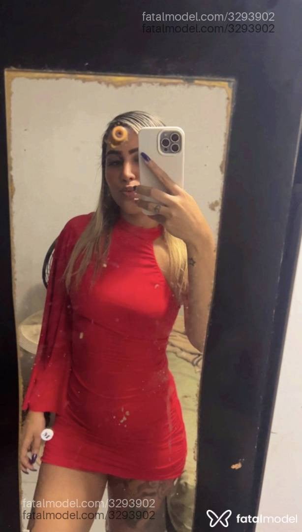 Acompanhante mulher loira (o) de olhos castanhos em Parnamirim - Julia Dantas