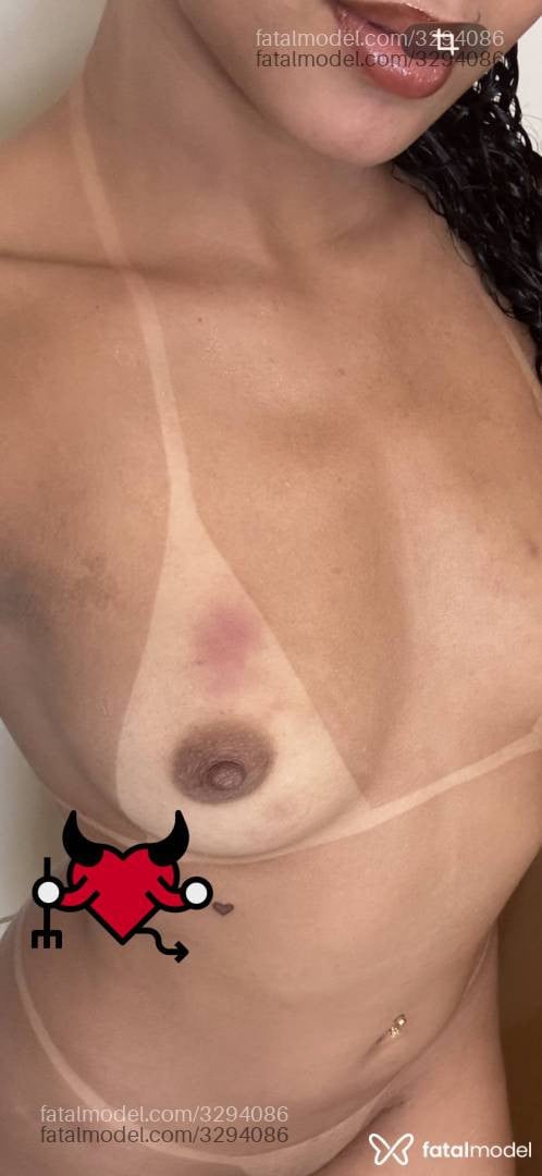 Acompanhante mulher morena (o) de olhos castanhos - Sabrina