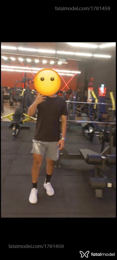 Acompanhante homem morena (o) de olhos pretos - Zanata