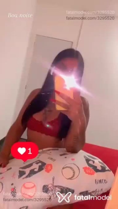 Acompanhante mulher morena (o) de olhos verdes - Ingrid Acompanhante mulher morena (o) de olhos verdes - Ingrid