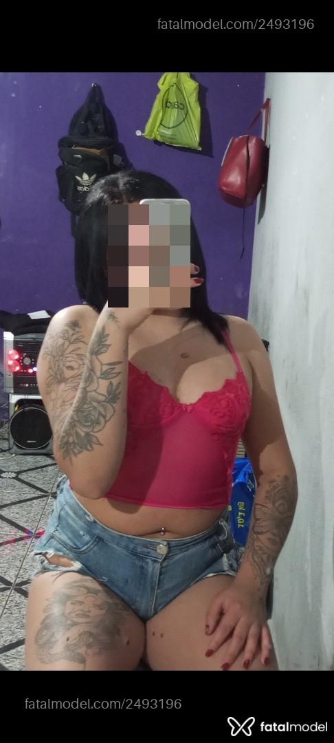 Acompanhante mulher trans com cabelo castanho de olhos castanhos - Bruninha