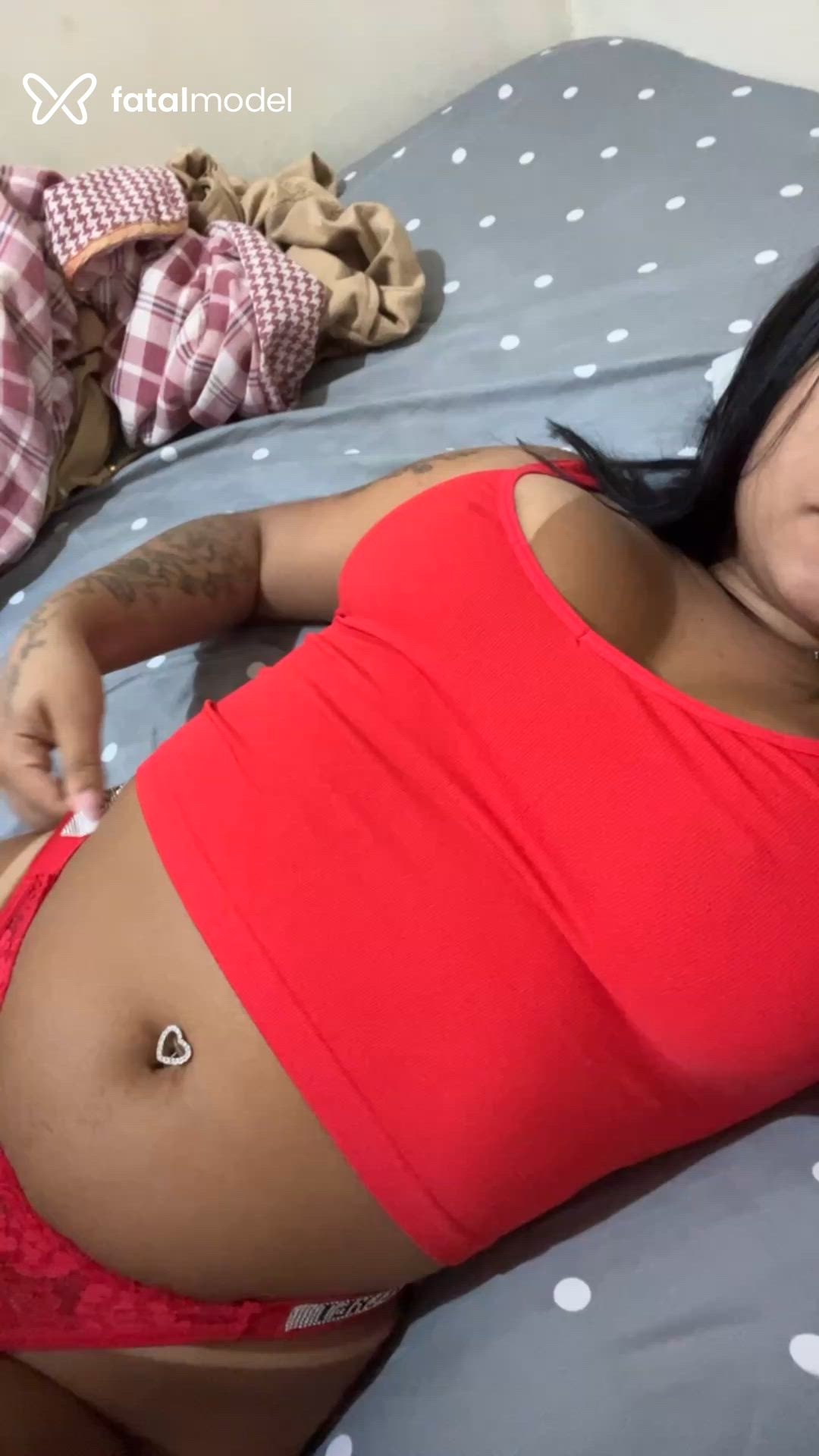 Acompanhante mulher morena (o) de olhos castanhos - Stefanny Acompanhante mulher morena (o) de olhos castanhos - Stefanny