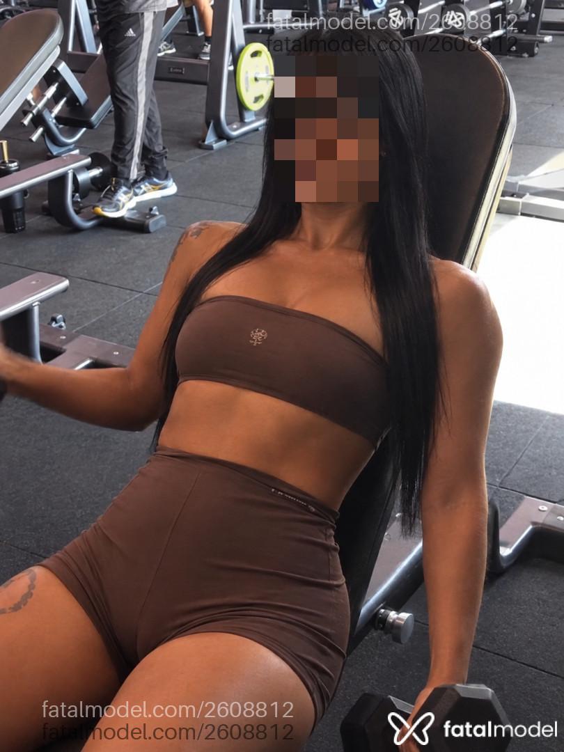 Acompanhante mulher morena (o) de olhos castanhos - Luara