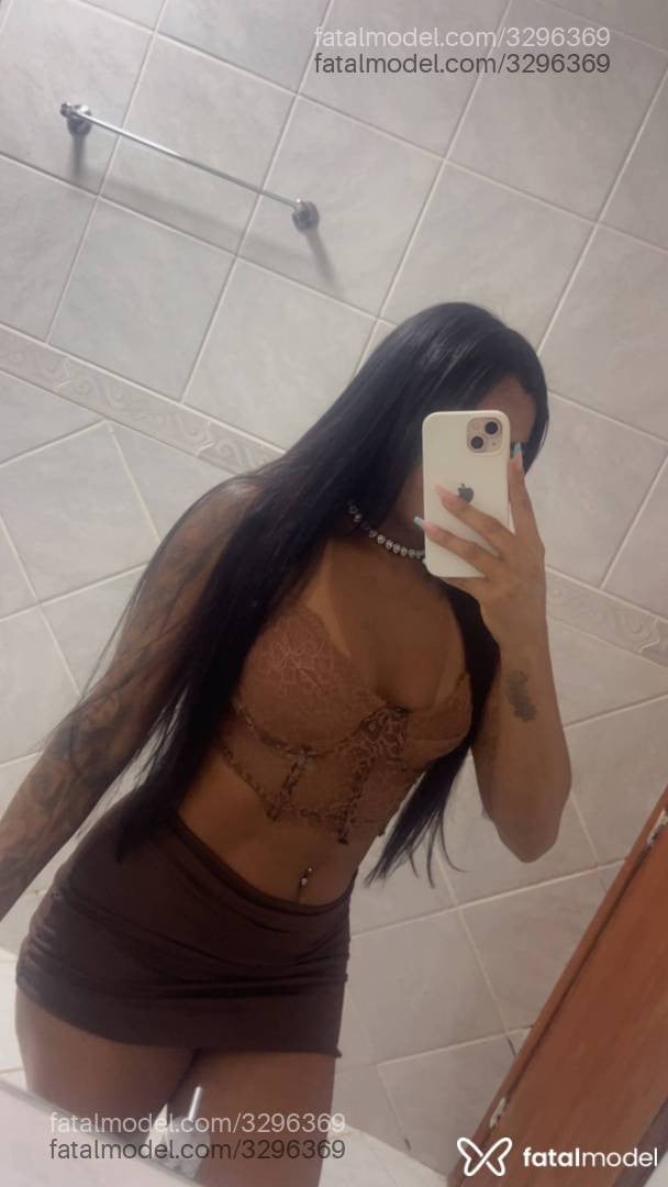 Acompanhante mulher morena (o) de olhos castanhos - Larissa Morena