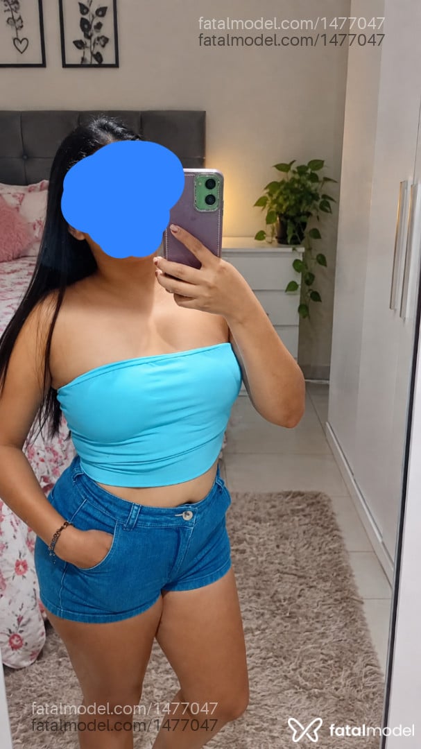 Acompanhante mulher morena (o) de olhos pretos - Kamila