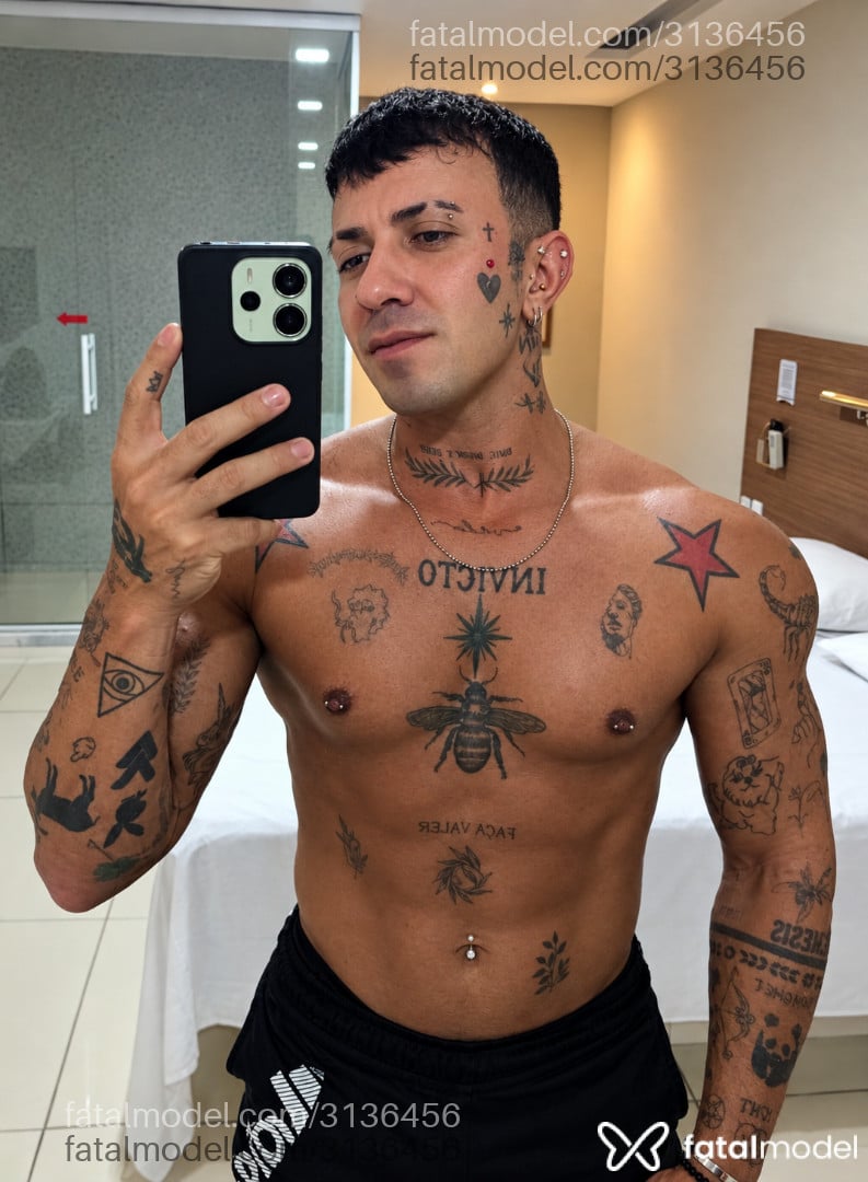 Acompanhante homem morena (o) de olhos castanhos - Nóbrega