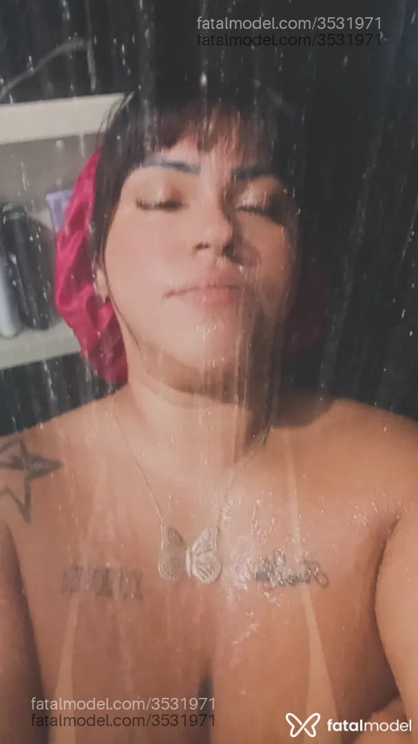 Acompanhante mulher morena (o) de olhos castanhos - Josi Angel