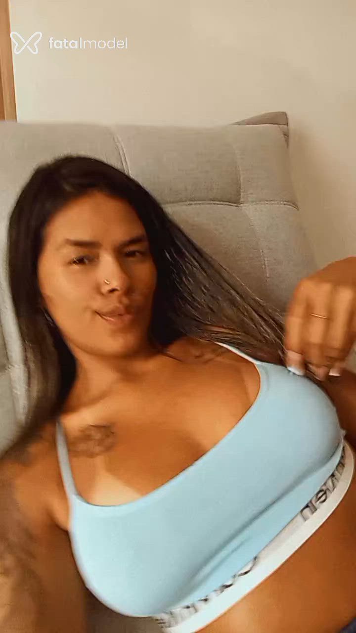 Acompanhante mulher com cabelo castanho de olhos castanhos - Silva